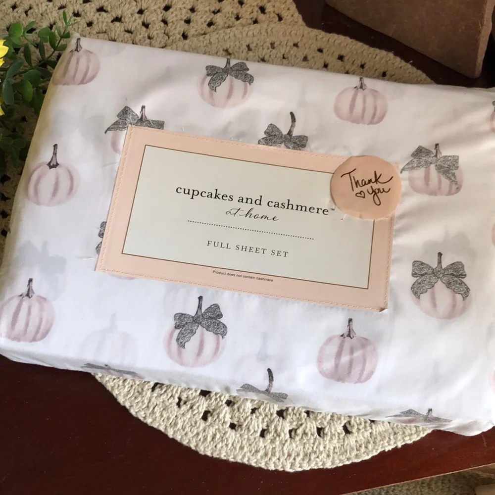 Cupcakes & Cashmere Pink Pumpkin Sheet Set - FULL